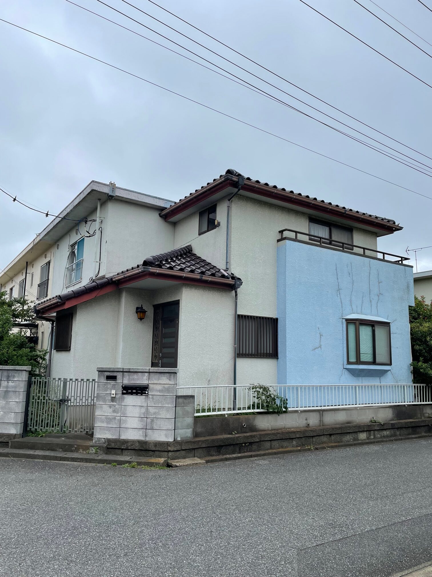 千葉市花見川区　M様邸　屋根塗装　外壁塗装 施工前画像
